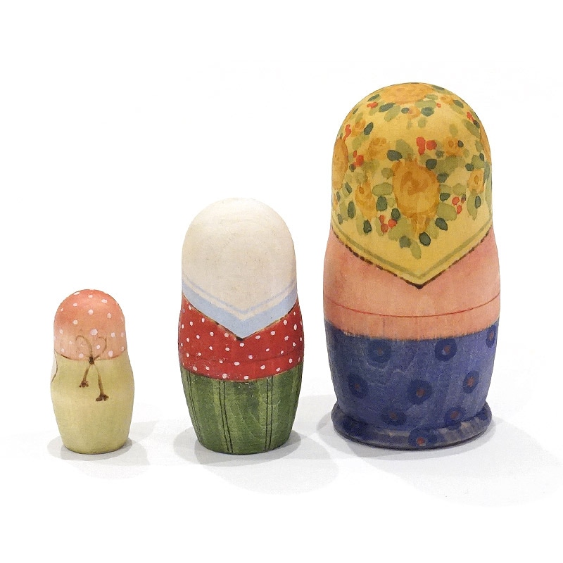 ロシア オリガ・ロバノワ作 マトリョーシカ（3P） MAT-103