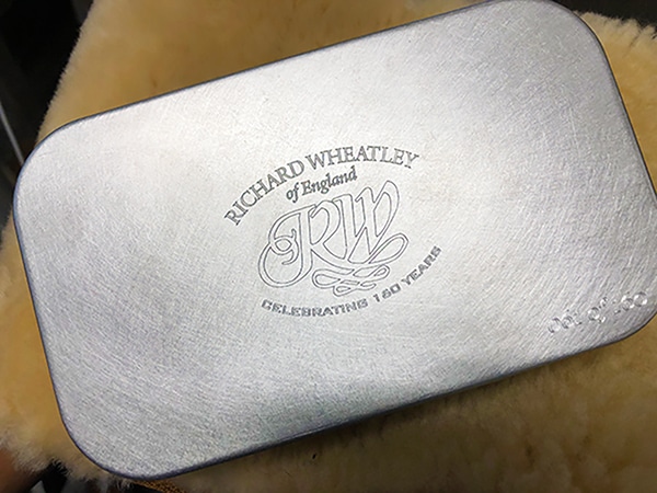 160周年「世界160個限定」ホイットレーフライボックス（32コンパ