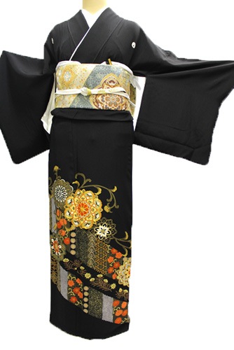 正絹黒留袖レンタルフルセット｢金駒刺繍 斜め取りに更紗｣ | すべての