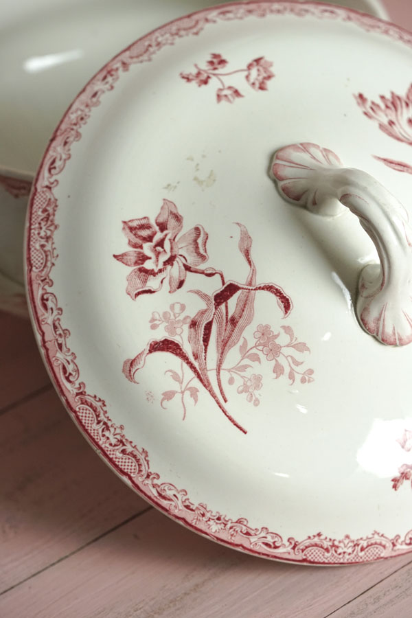 アンティーク サルグミンヌ製スーピエール フォンタンジュ