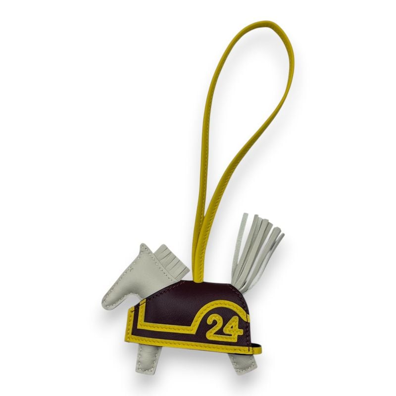 エルメス ペガサスチャーム PM ルージュセリエ/モーヴシルベストル