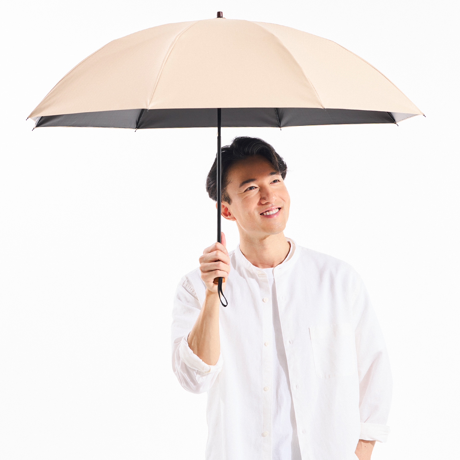 メンズ晴雨兼用傘】一級遮光キューブ-58cm折りたたみ-ベージュ｜トンボ