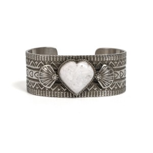 143mm ダレルキャドマン ホワイトバッファロー ハートバングル