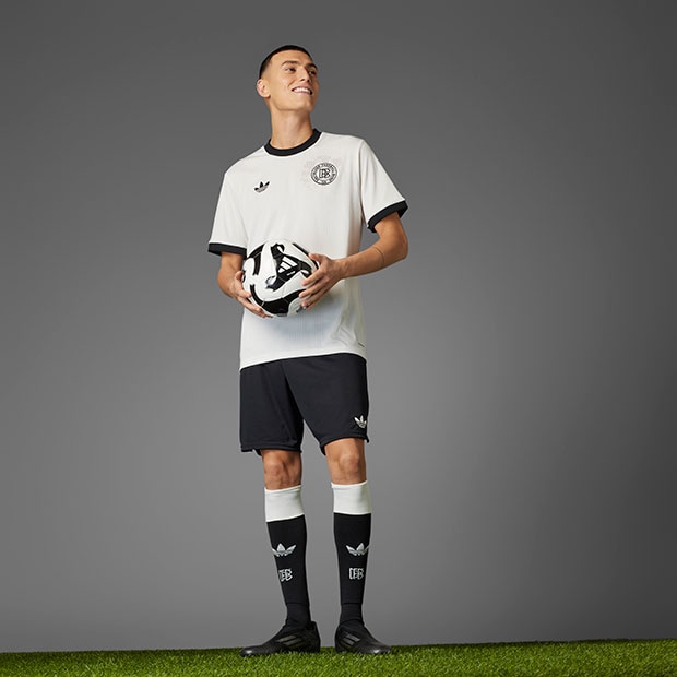 サッカードイツ代表125周年レプリカユニフォームXLサイズ ドイツ代表