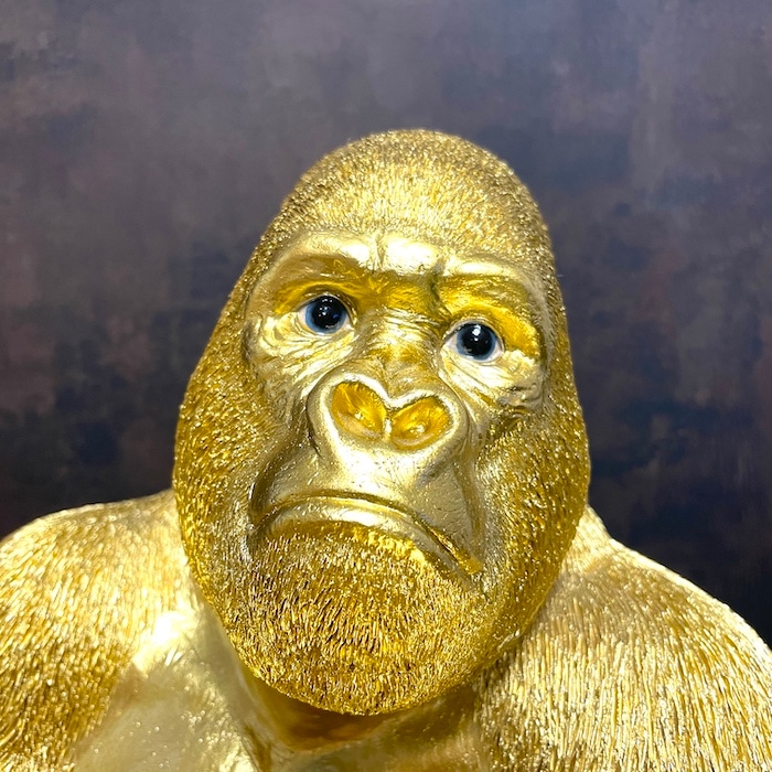 金ゴリラの置物 小物置き トレー台付き 巨大ゴールデンゴリラ グッズ