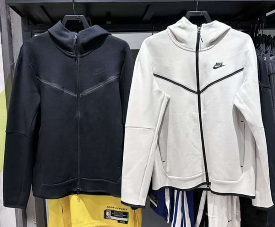 Nike テックフリース フーディ Tech Fleece Hoodie CU4490-010 CU4490
