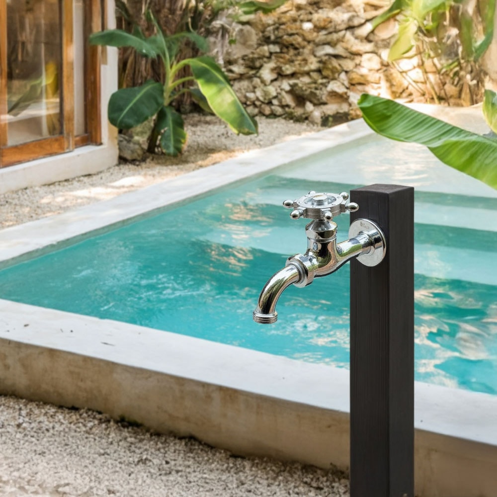 万能ホーム胴長水栓 （ラダーハンドル・メッキ）｜舵の形をした