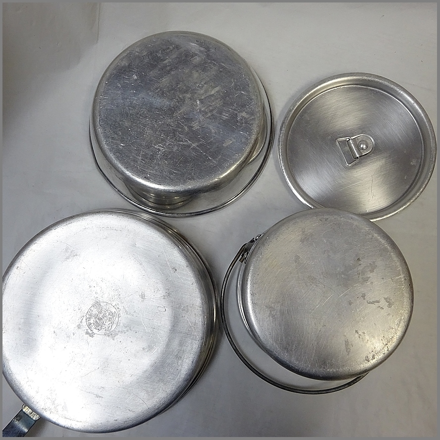 ホットンブルドッグ　メスキット小　使用感あり。　観賞用。 ホットン ブルドッグ<BR>VINTAGE メスキット<BR>イングランド製