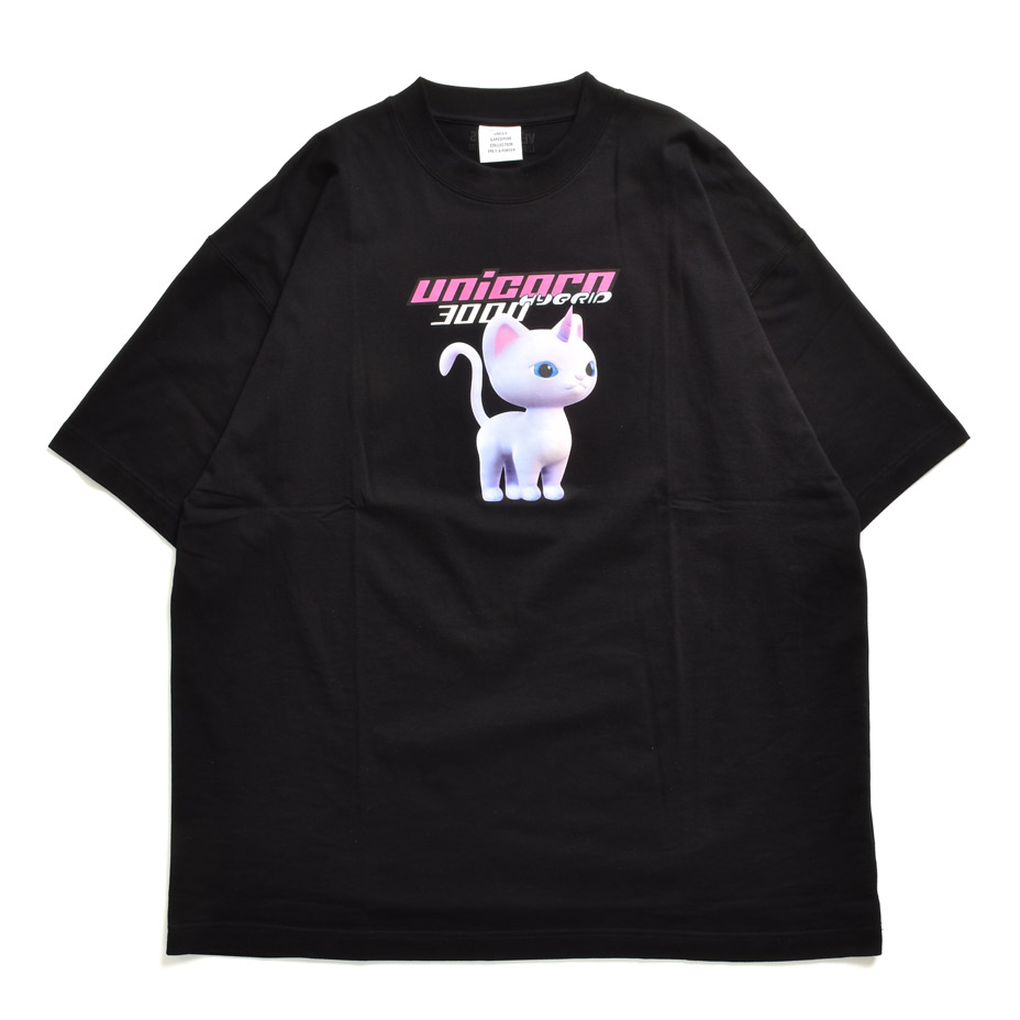 EVERYONE CAN BE A UNICORN T-SHIRT [ UE52TR260X-1611 ] VETEMENTS
