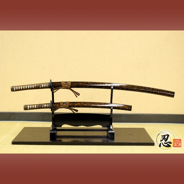 模造刀 大小2本セット 重さ大刀1200g、小刀700g下緒解け 並上 模造刀