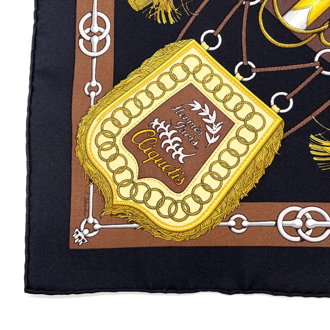 HERMES エルメス スカーフ カレ45 『CLIQUETIS（剣柄）』シルク