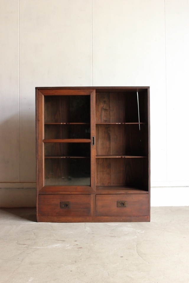 ゆらゆらガラスの引戸棚 | 全ての商品 - 古家具古道具 そうすけ