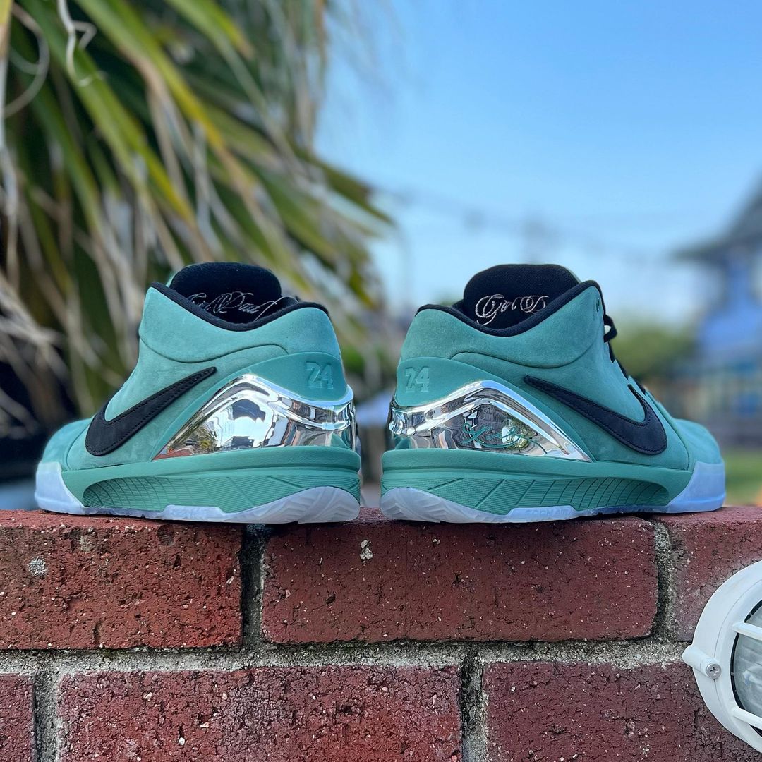 NIKE KOBE 4 PROTRO 'GIRL DAD' ナイキ コービー 4 プロトロ 【MEN'S