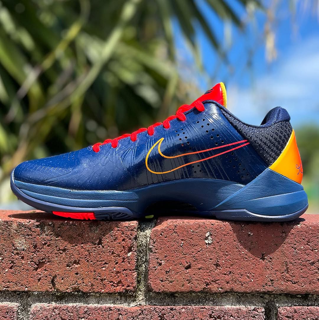 NIKE KOBE 5 PROTRO 'CAITLIN CLARK INDIANA FEVER' ナイキ コービー