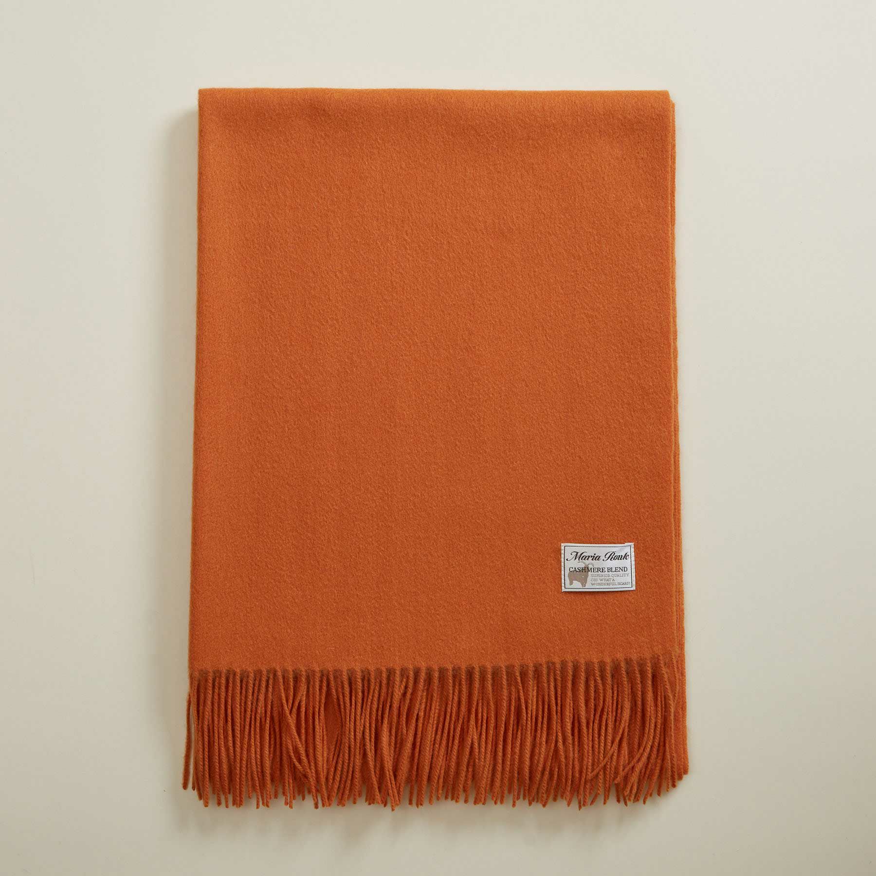 カシミヤブレンド大判無地ストール＜ブラッドオレンジ＞ | Maria Rouk