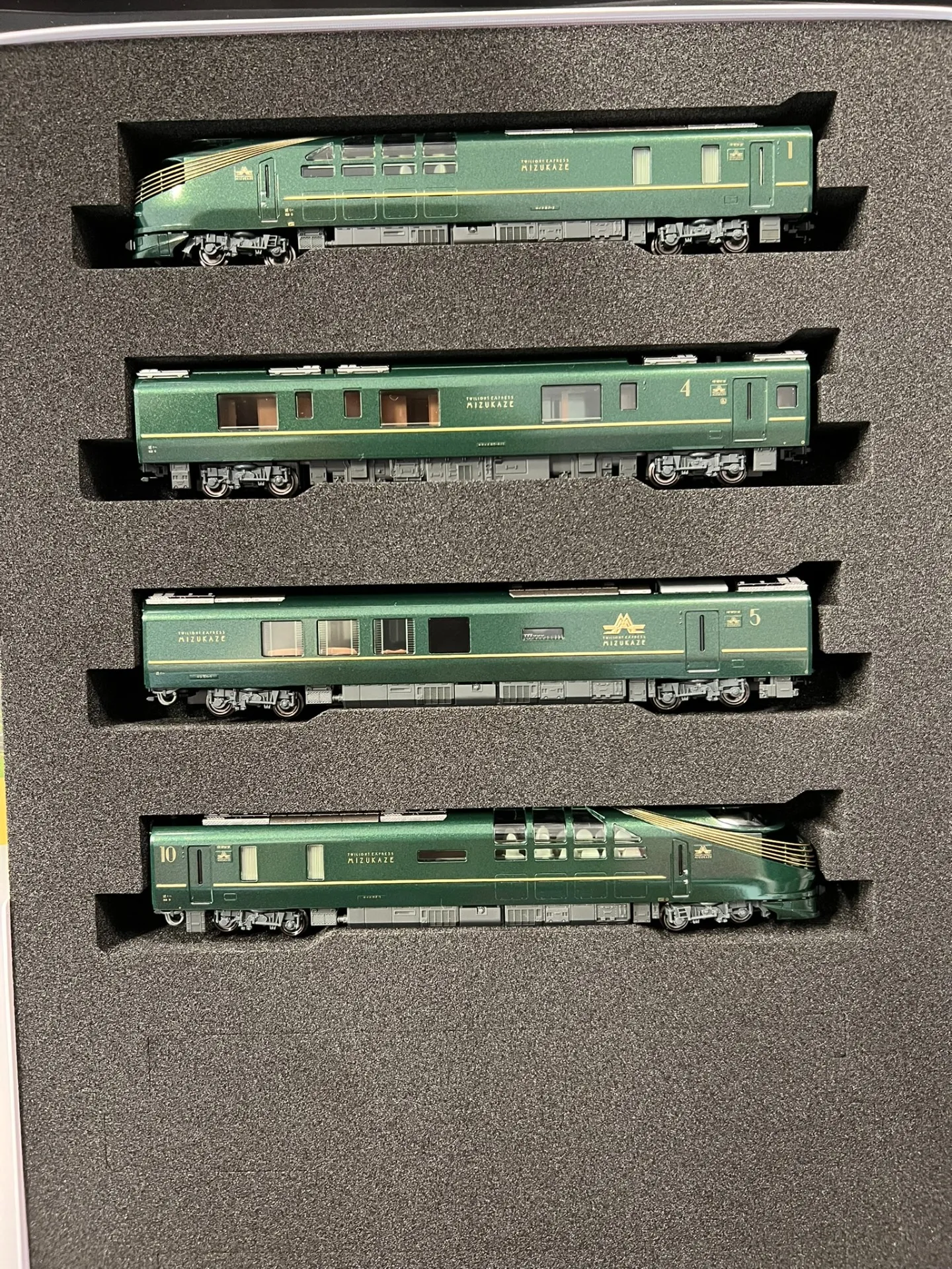 Nゲージ】KATO トワイライトエクスプレス瑞風 新入荷！ | ブログ