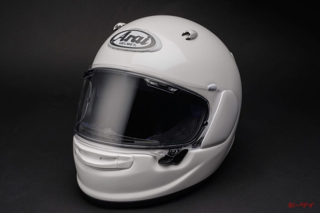 ARAI アストロGX「優れた快適性で安全性も高めたツーリングフル