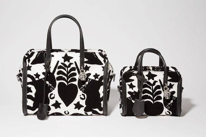 アレキサンダー・マックイーンからスペシャルな日本限定バッグシリーズ