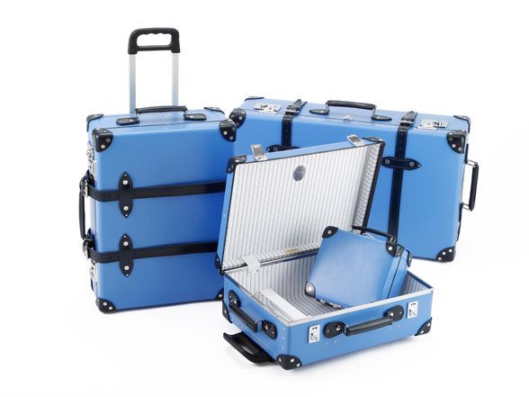 グローブ・トロッター」の爽やかなロイヤルブルー、10年ぶりに復刻発売