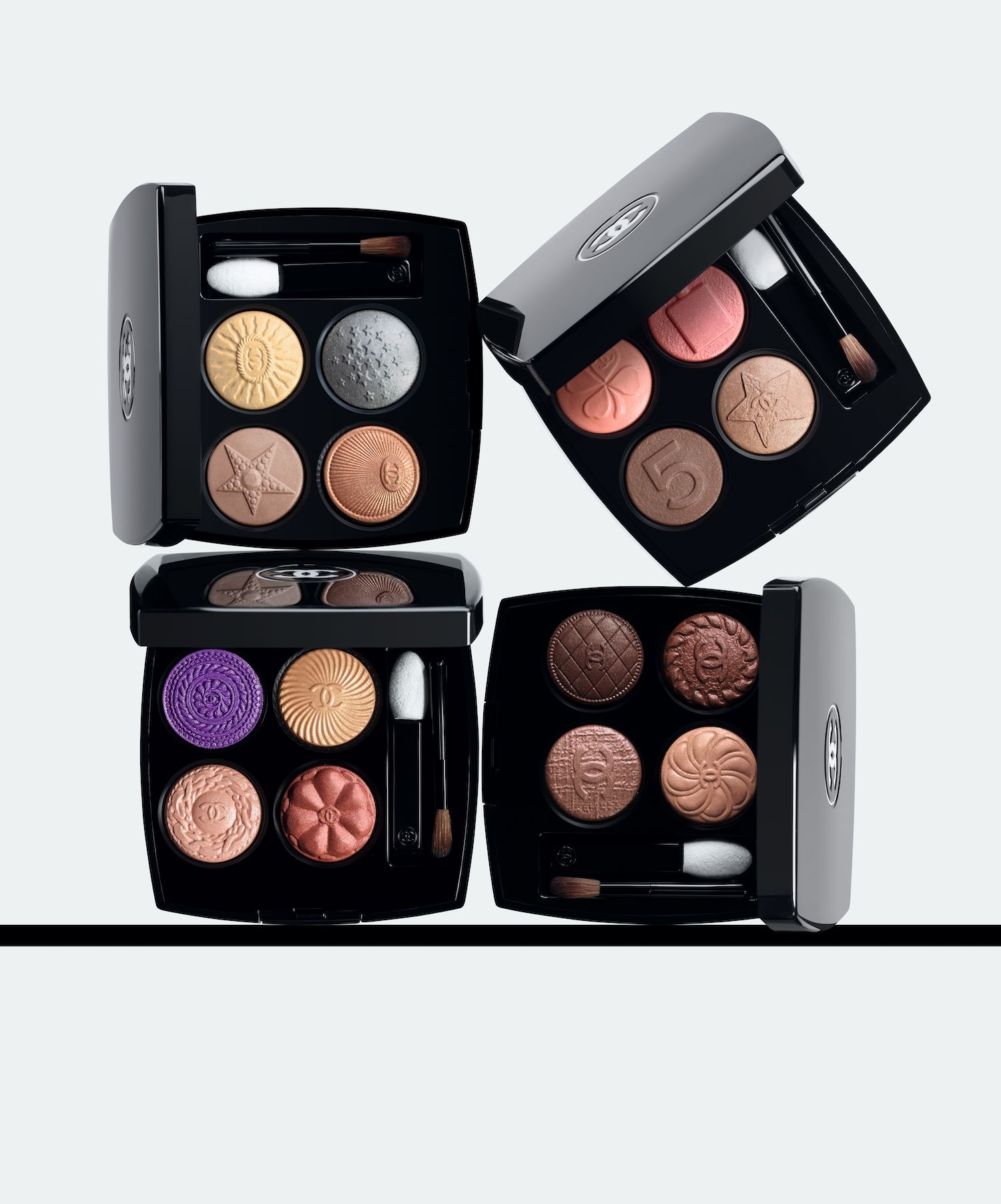 CHANEL LUMIÈRE GRAPHIQUE アイシャドウパレット 限定版 【公式通販】