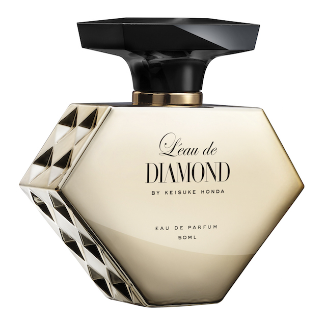 サッカー本田圭佑選手の栄光の証、ゴールドとシャンパンからイメージ