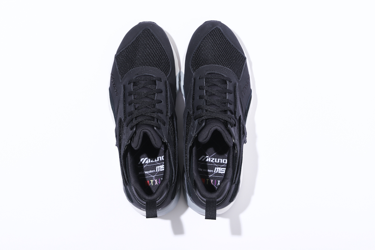 ミズノが田中将大とのコラボスニーカーを発売 ももクロカラーに