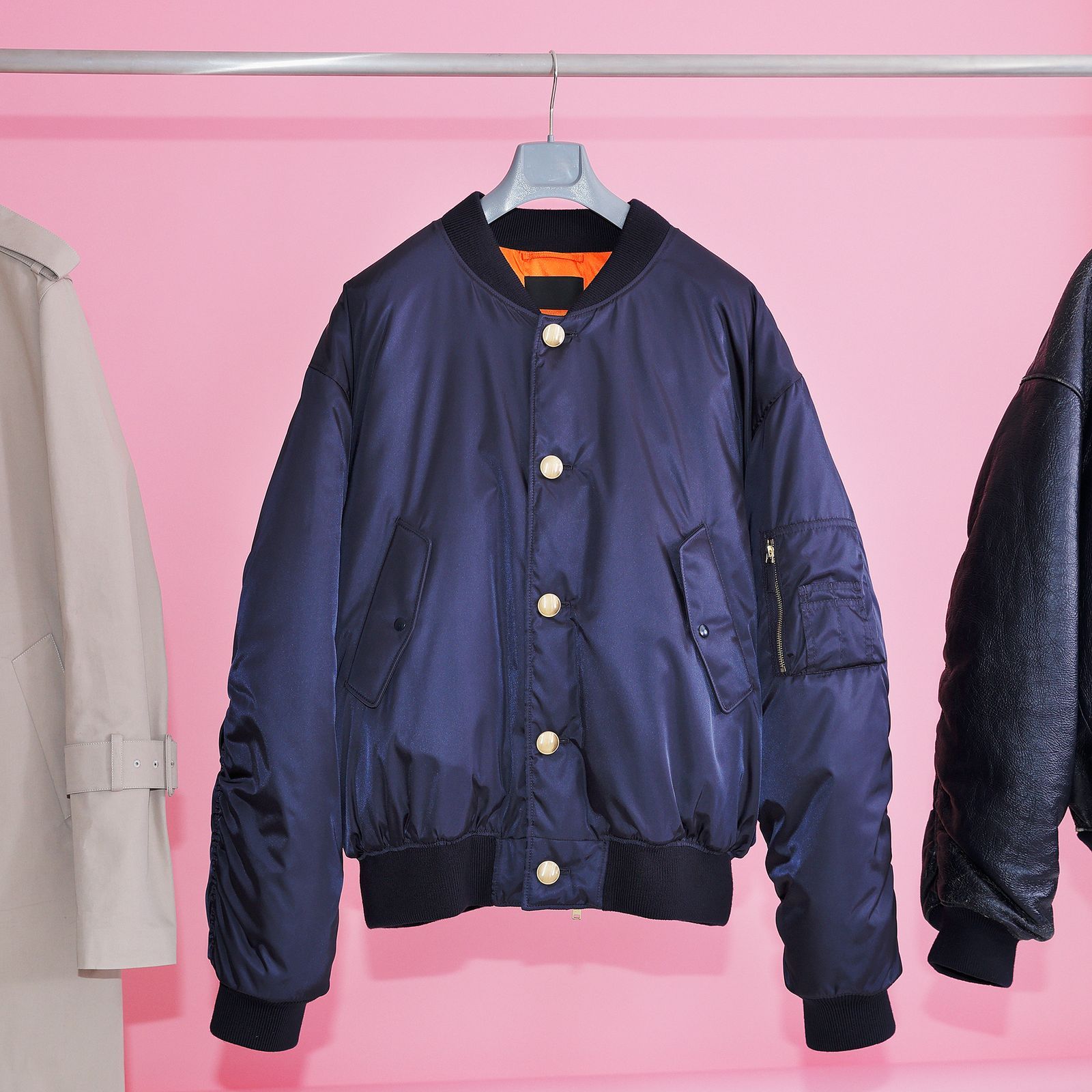 自然との共存を意識したプラダ──特集：ロングかショートか。2024年