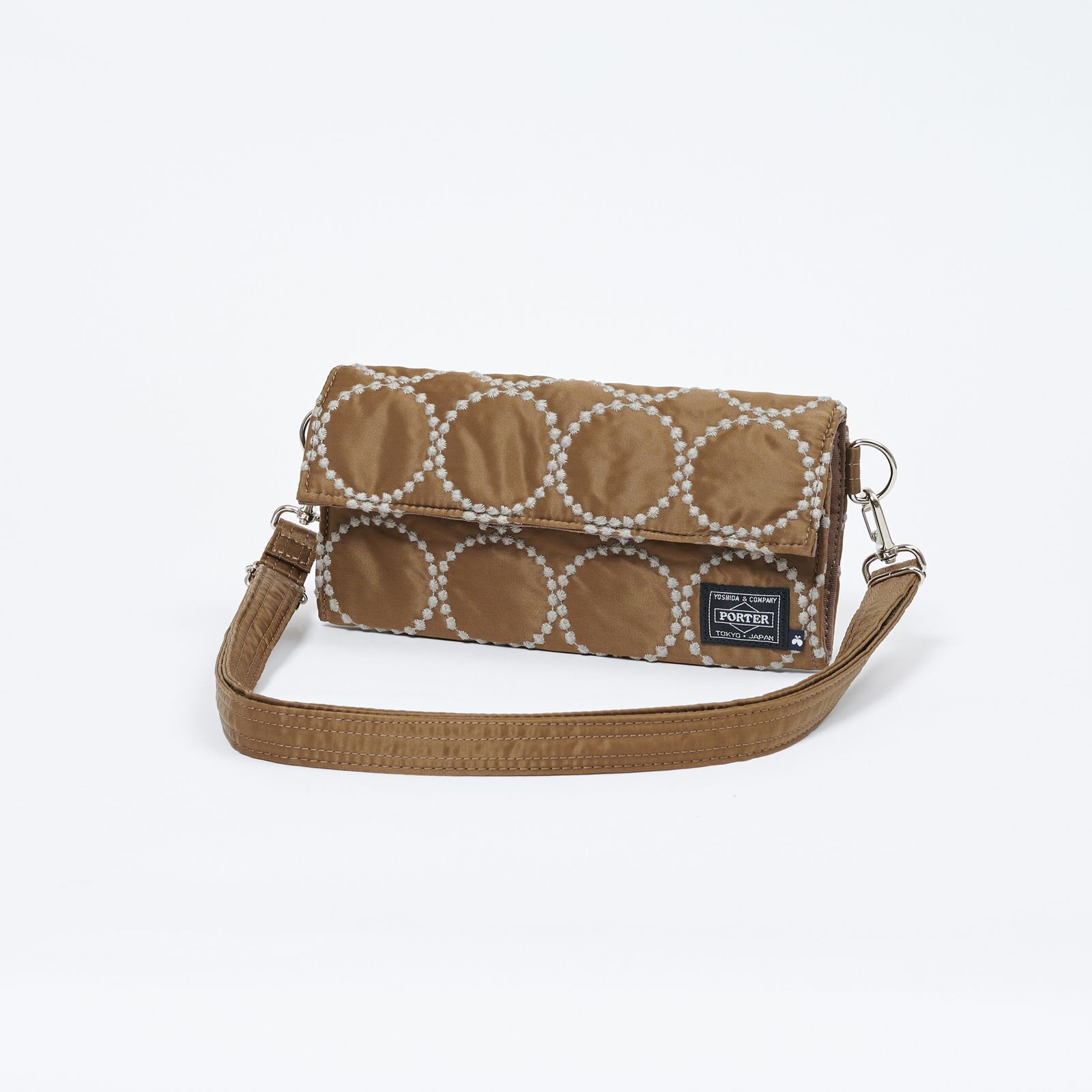 ミナ・ペルホネンとPORTERが2度目のコラボを発表 | GQ JAPAN