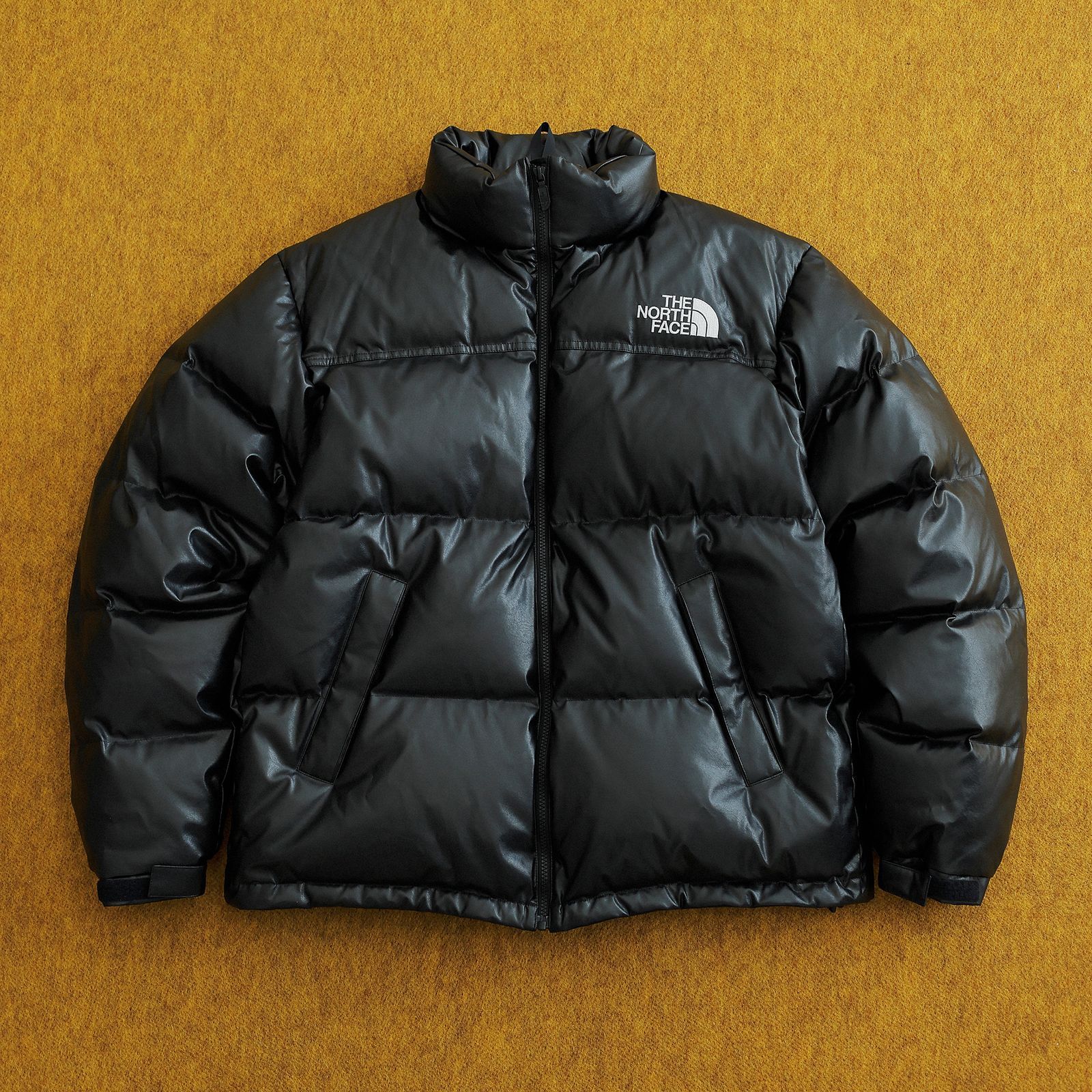 ダブルネームという名の進化から生まれる、アイ ジュンヤ ワタナベ