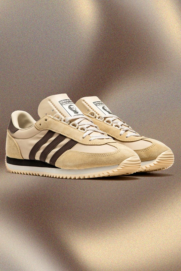 リアム・ギャラガー×アディダス「Achille スペツィアル “Stone Khaki