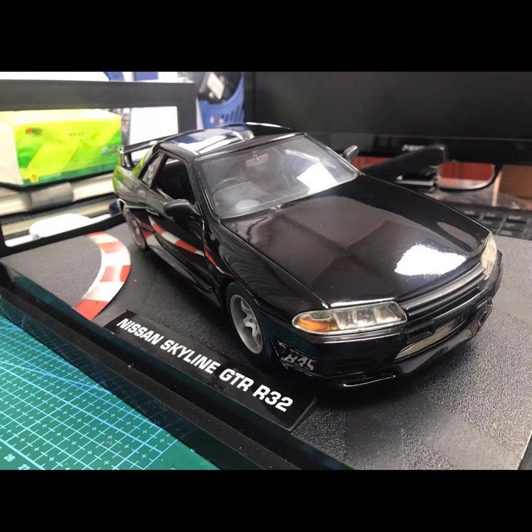 包速遞1:18 有盒有場景Jada 頭文字D GTR R32 initial d 中里毅Night