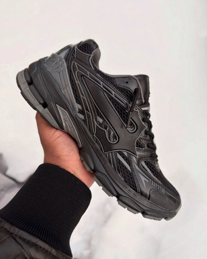 Trapstar London Collective TRISPEED 3000 V1 “For The Steppers