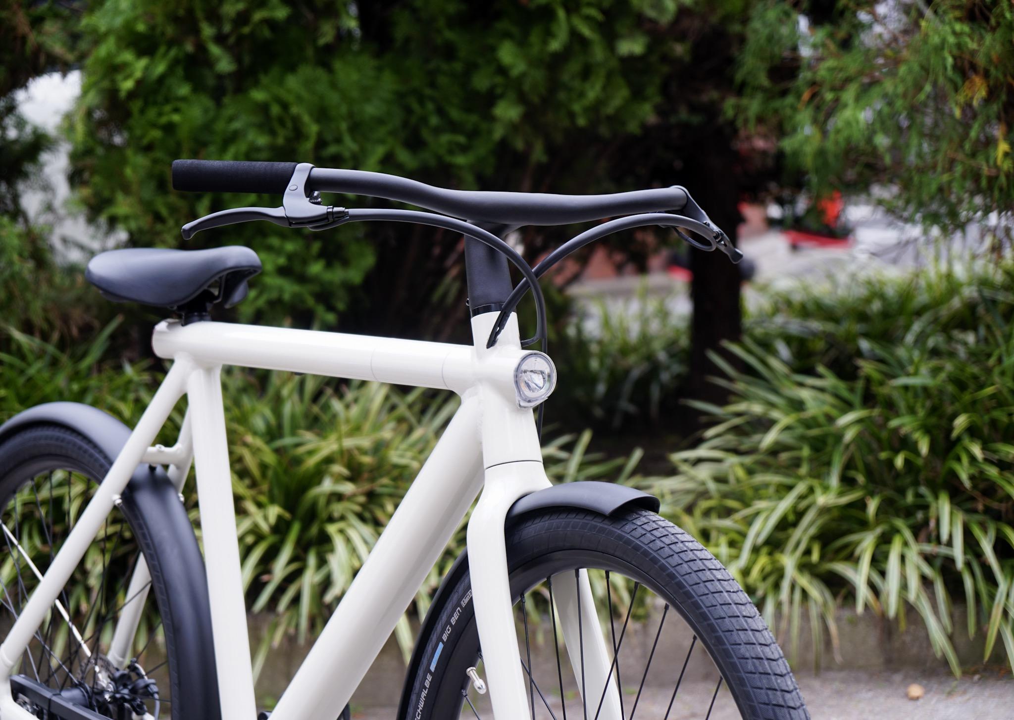 VanMoof Electrified S2 ハンズオン：デザインも機能もオンリーワンな