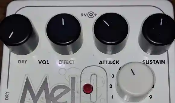 名機メロトロンのサウンドをギターで再現！？electro-harmonix Mel9