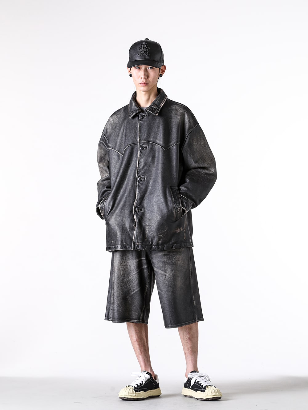 KAMIYA 2025SS エイジングレザーアイテム スタイリング -FASCINATE