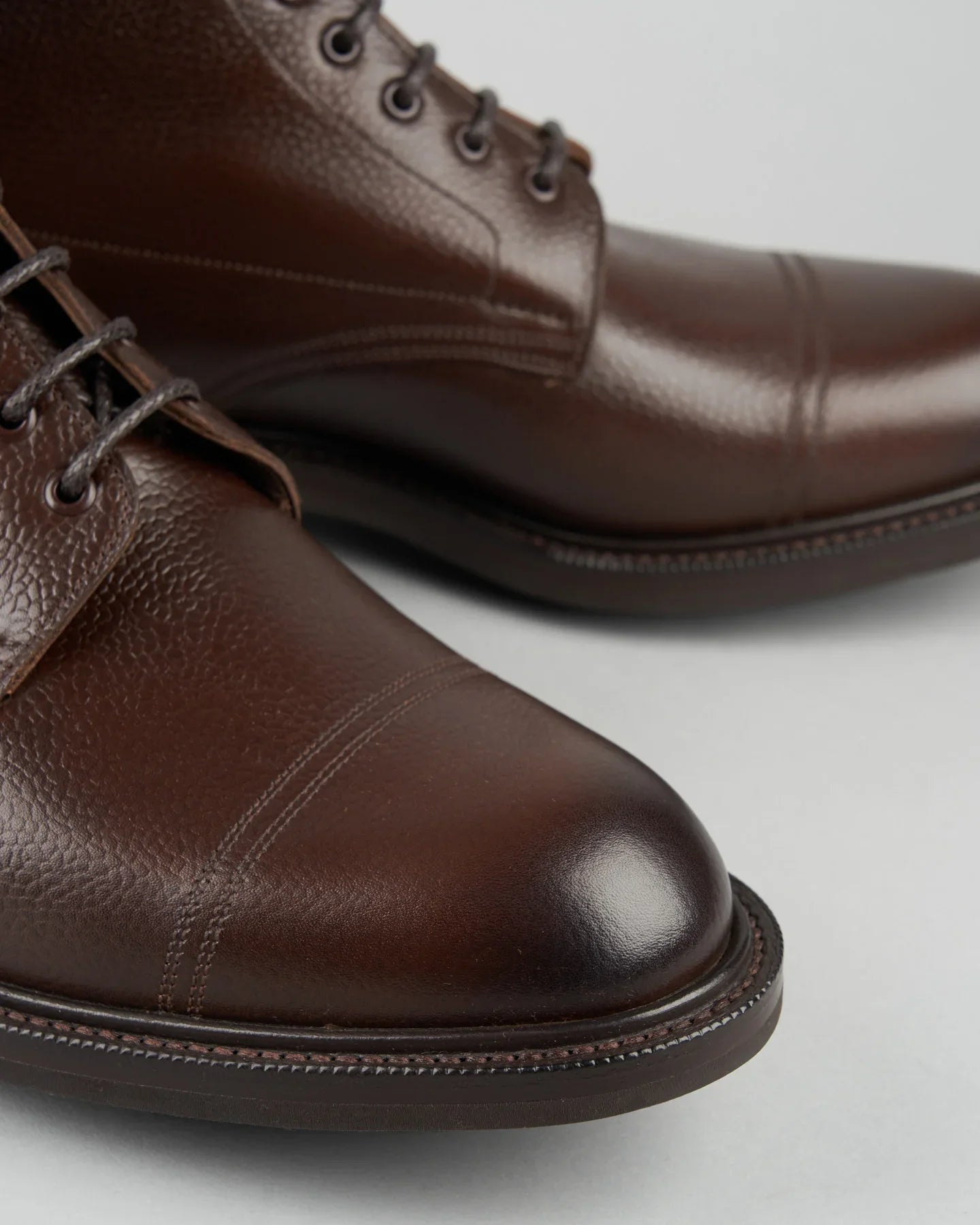 The Hand - Edward Green Kentmere Country Calf Walnut