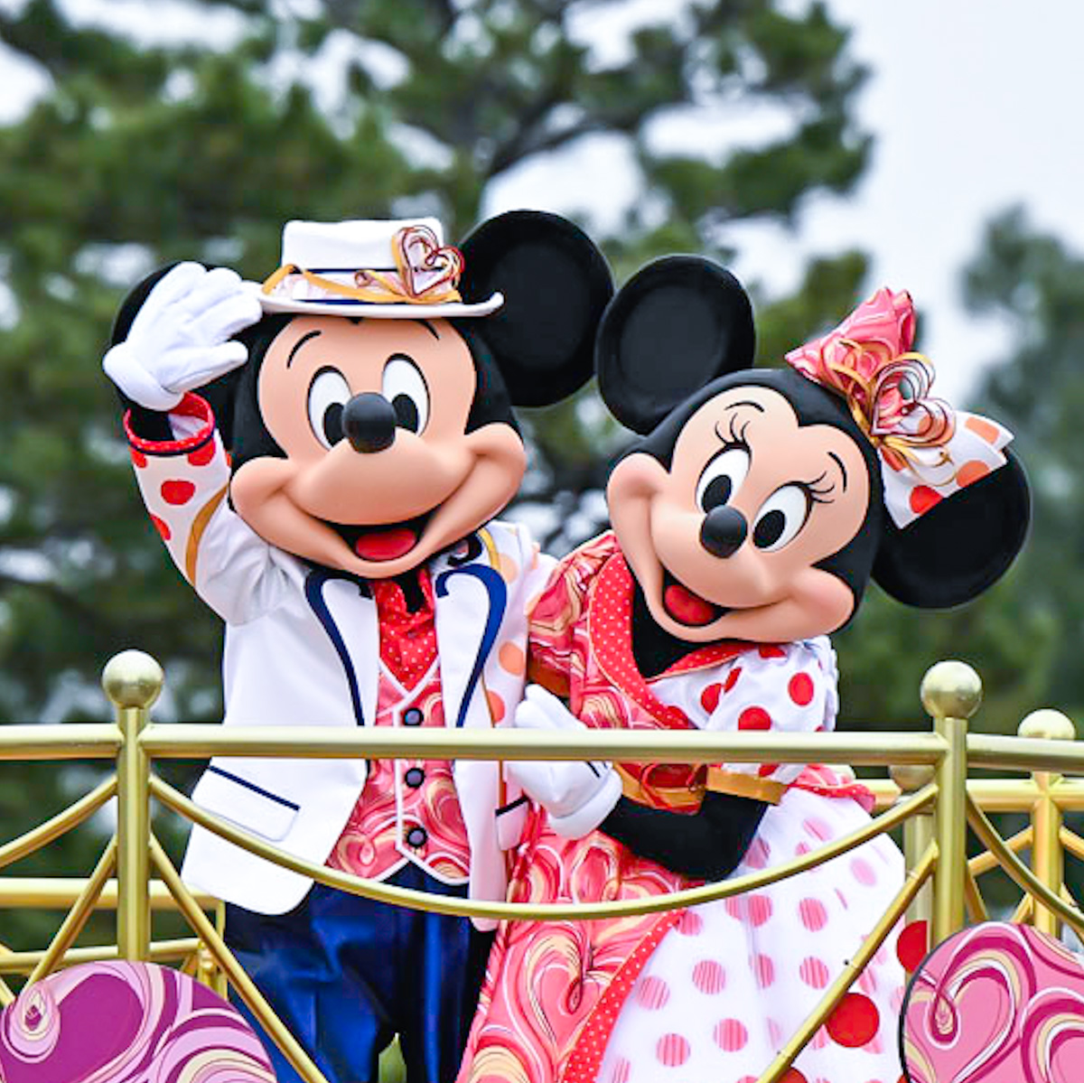 ベスティーダンスで盛り上がる！東京ディズニーランド“ミニー