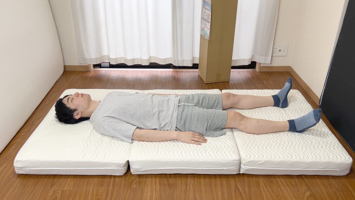 雲のやすらぎプレミアム三つ折りマットレス良い口コミvs悪い評判【合わ