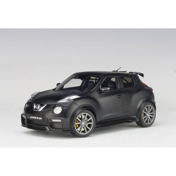 AUTOart - 1:18 Nissan Juke-R 2.0 (Matt Black)