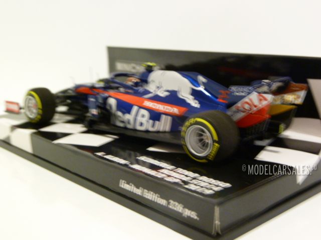 Scuderia Toro Rosso Honda STR14 F1 #23 'Red Bull' 1:43 417190623