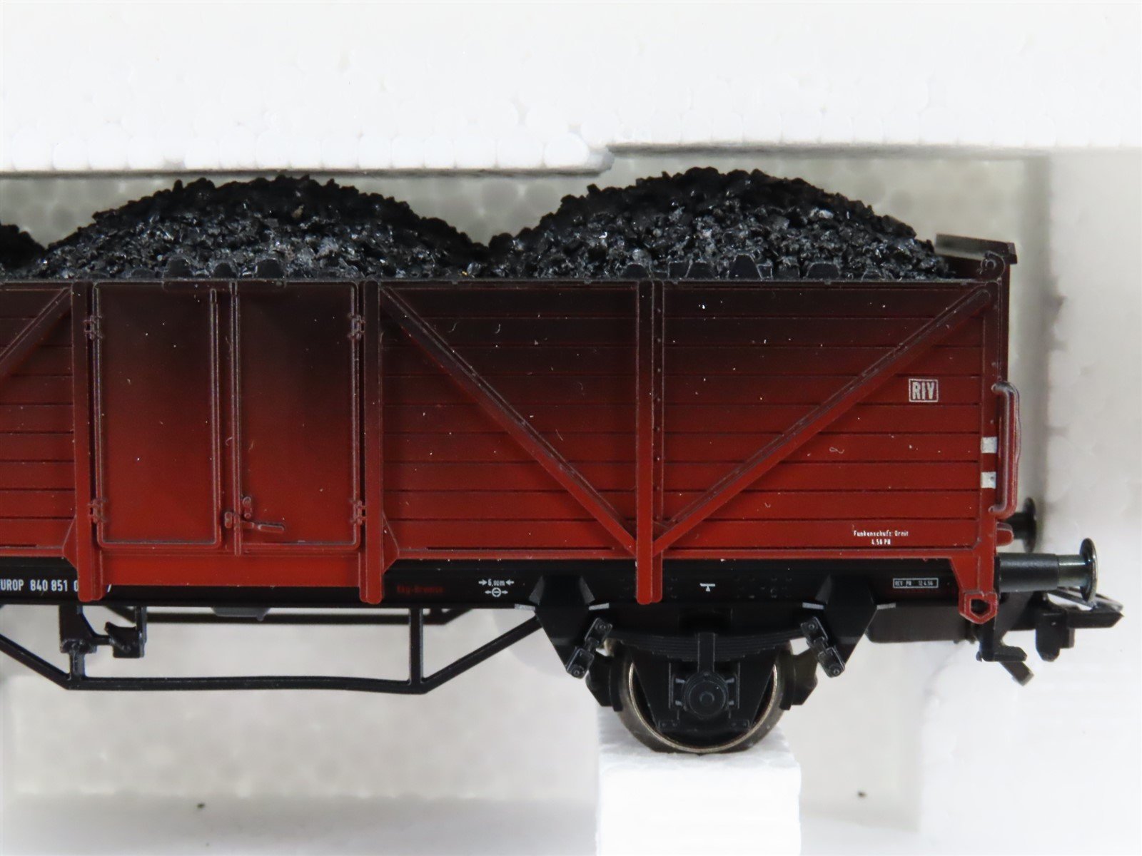 HO Scale Marklin 46034 DB German Federal 5-Car Coal Transport Set