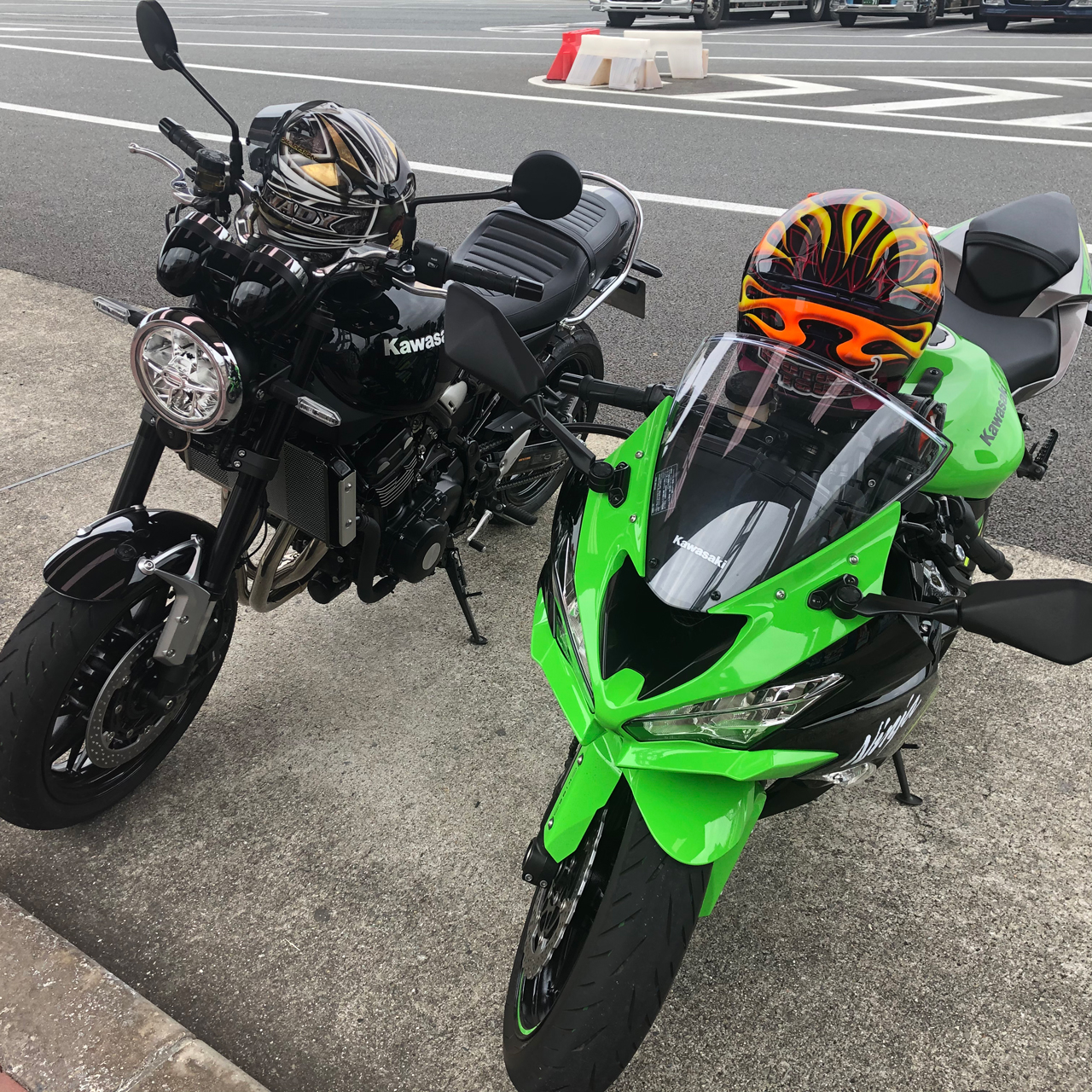 カワサキワールドへプチツーリング ZX-25Rを間近で見てきた！ | -MOGLOG-