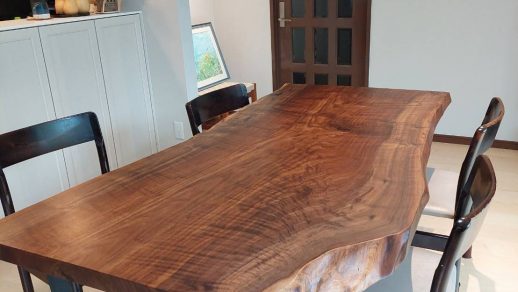 クラロウォールナットの一枚板テーブル事例 | 一枚板テーブル、無垢材