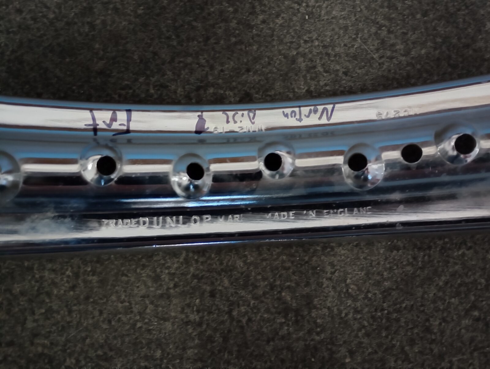 061951D Rim, WM2 x 19, Front Disc, Norton Commando MC 275 Dunlop