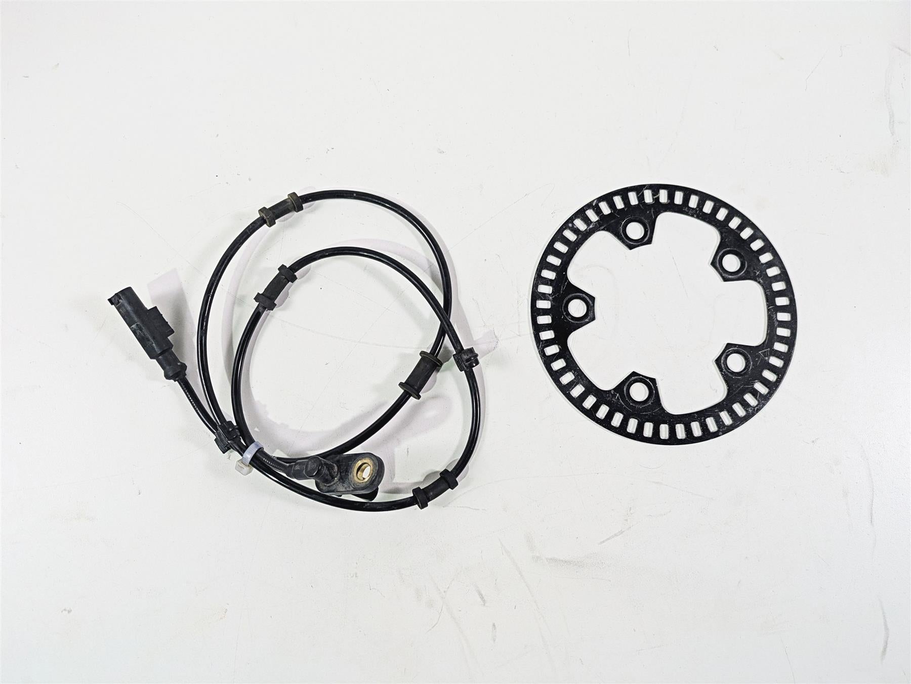 2016 Kawasaki ZX10R Ninja Front Abs Brake Wheel Speed Sensor 21176