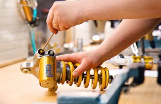 オーリンズ(Ohlins) STX36 ストリート サスペンション W650 W800 KA