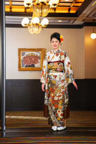 振袖の画像・衣装ギャラリー / KIMONO21舞ん | My振袖