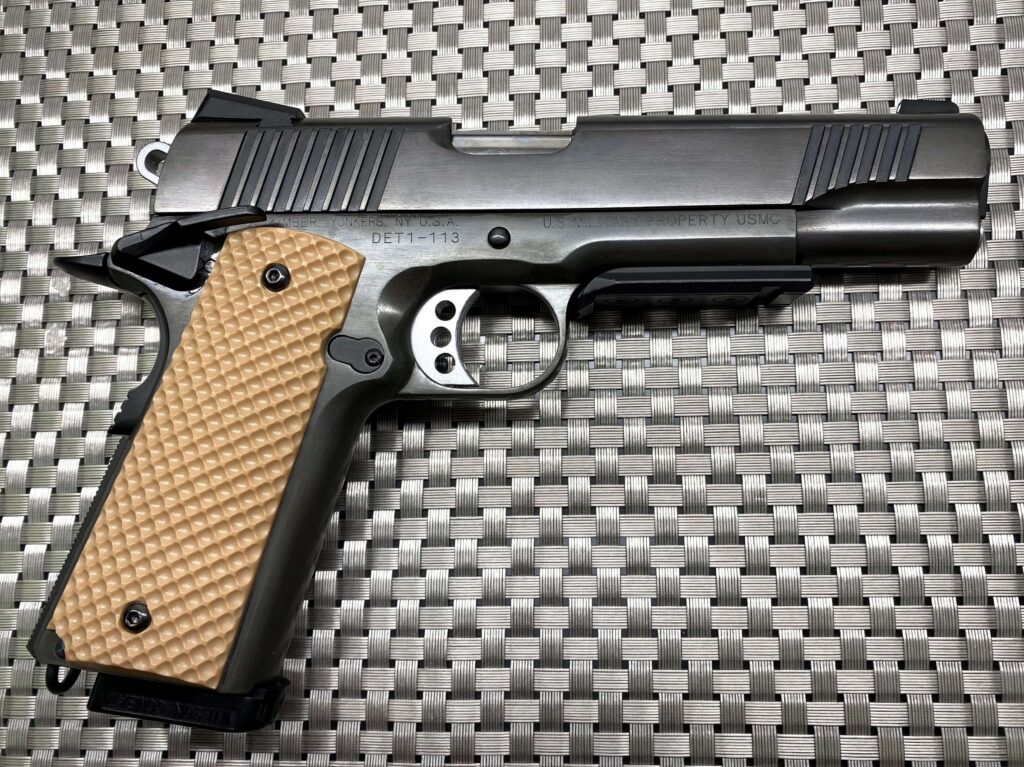 ウェスタンアームズ（WA）のkimber 1911 MARSOCのレヴューです。ブルー