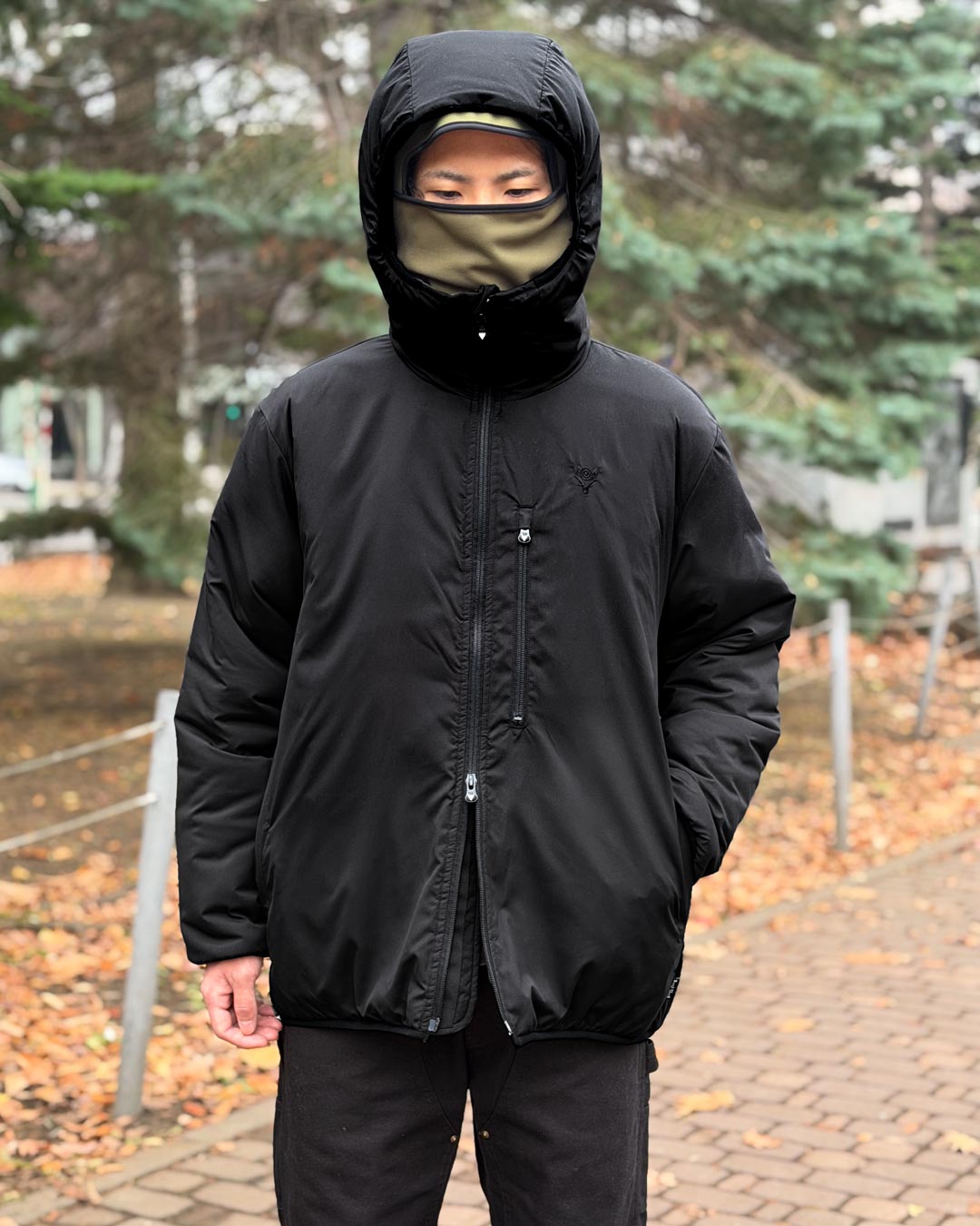 SOUTH2 WEST8〉撥水ピーチスキン素材を採用した中綿アウター - TOPICS