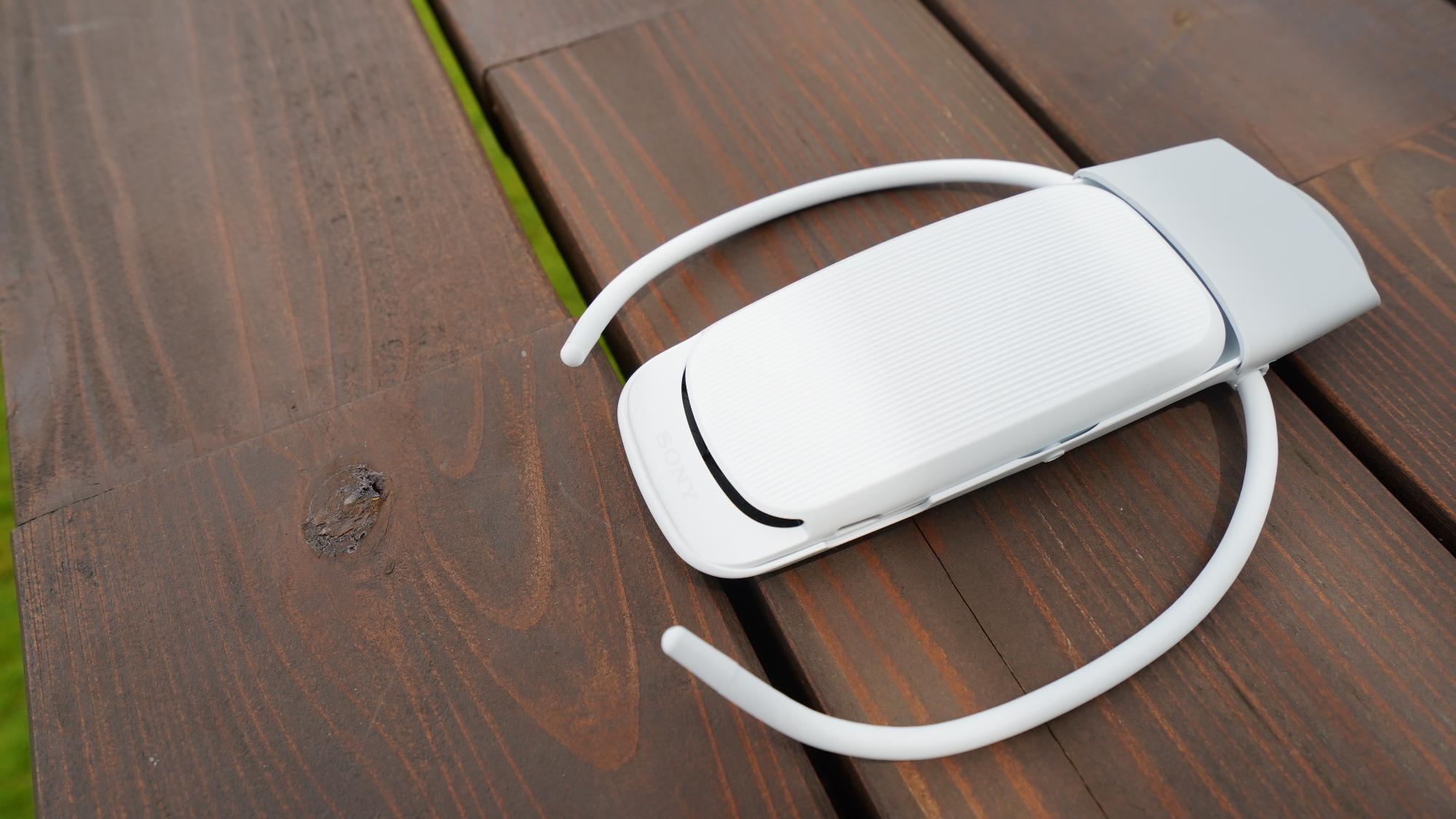 ソニーが作った着るエアコン！REON POCKET 4を35度の屋外で使ってみた